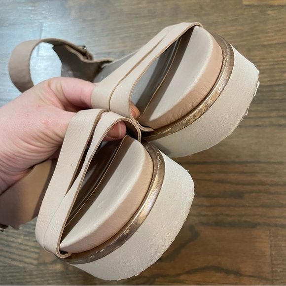 AGL Ankle Strap Platform Ankle Strap Sandal Dusty Rose Leather - Picture 8 of 14